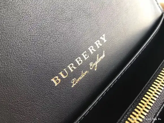 Official First Bag Ru Burberry The Buckle 0529